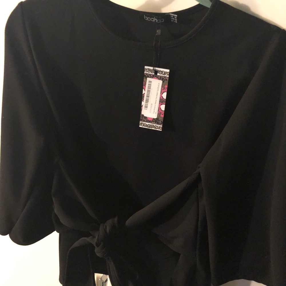 NWT Black tie top